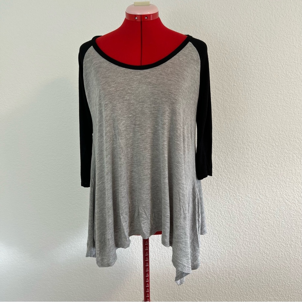 Acemi Gray Black Tunic 3/4 Sleeve Size Medium